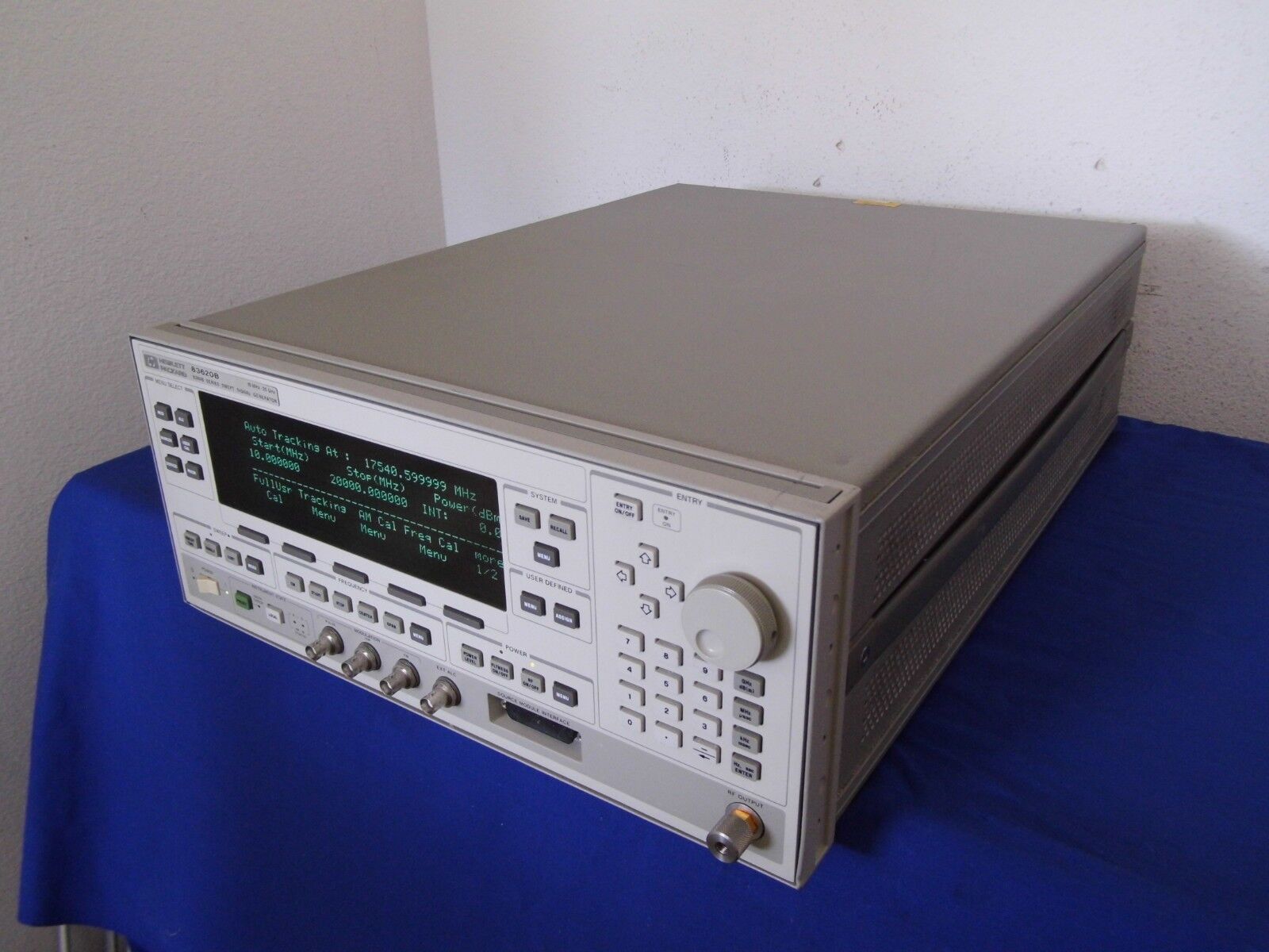Agilent HP 83620B 001-002-006-008 Synthesized Sweeper 10MHz - 20GHz, 2 in stock Agilent HP 83620B 001-002-006-008 Synthesized Sweeper 10MHz - 20GHz, 2 in stock